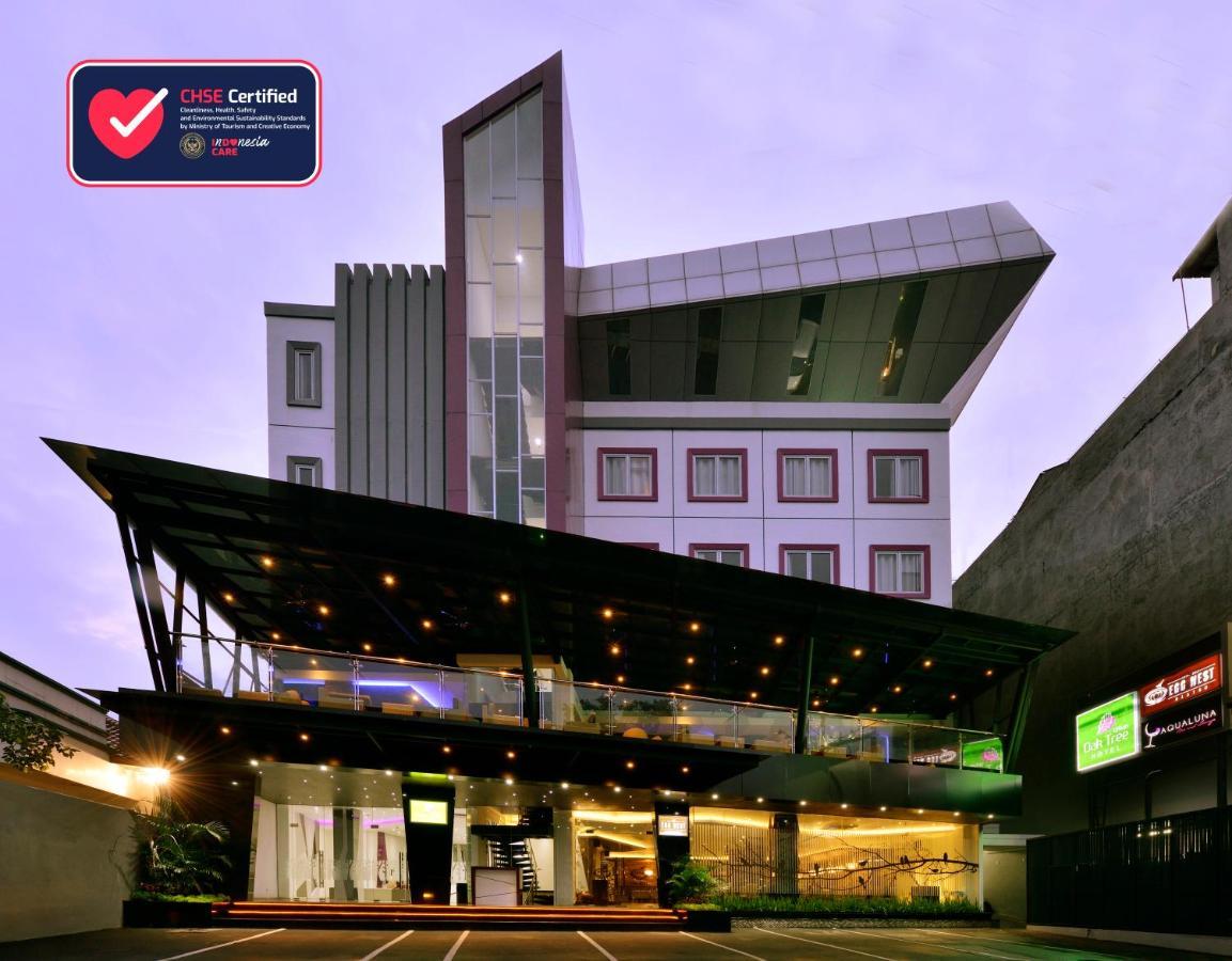 Oak Tree Urban Hotel Джакарта Екстер'єр фото