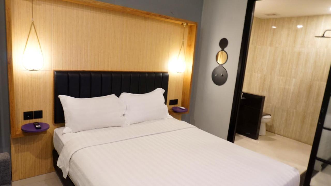 Oak Tree Urban Hotel Джакарта Екстер'єр фото