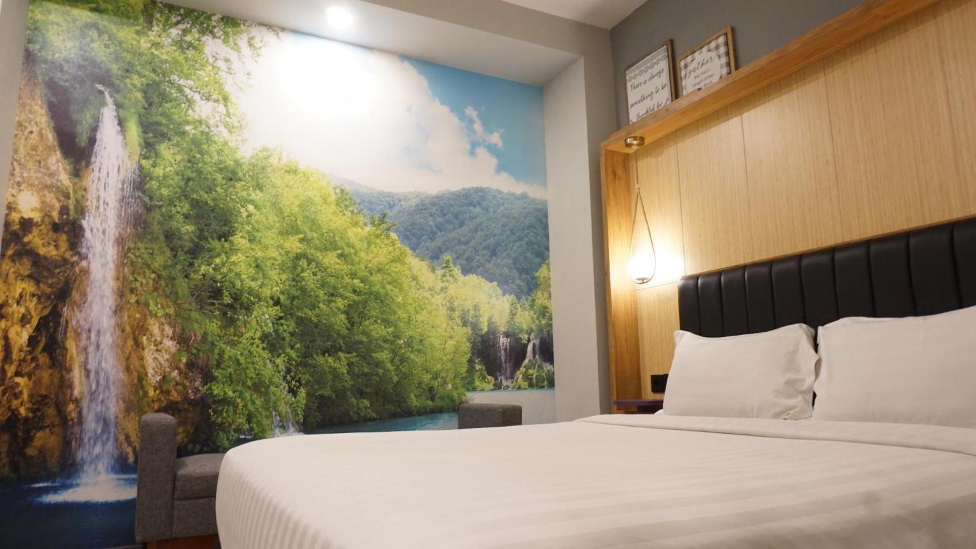 Oak Tree Urban Hotel Джакарта Номер фото