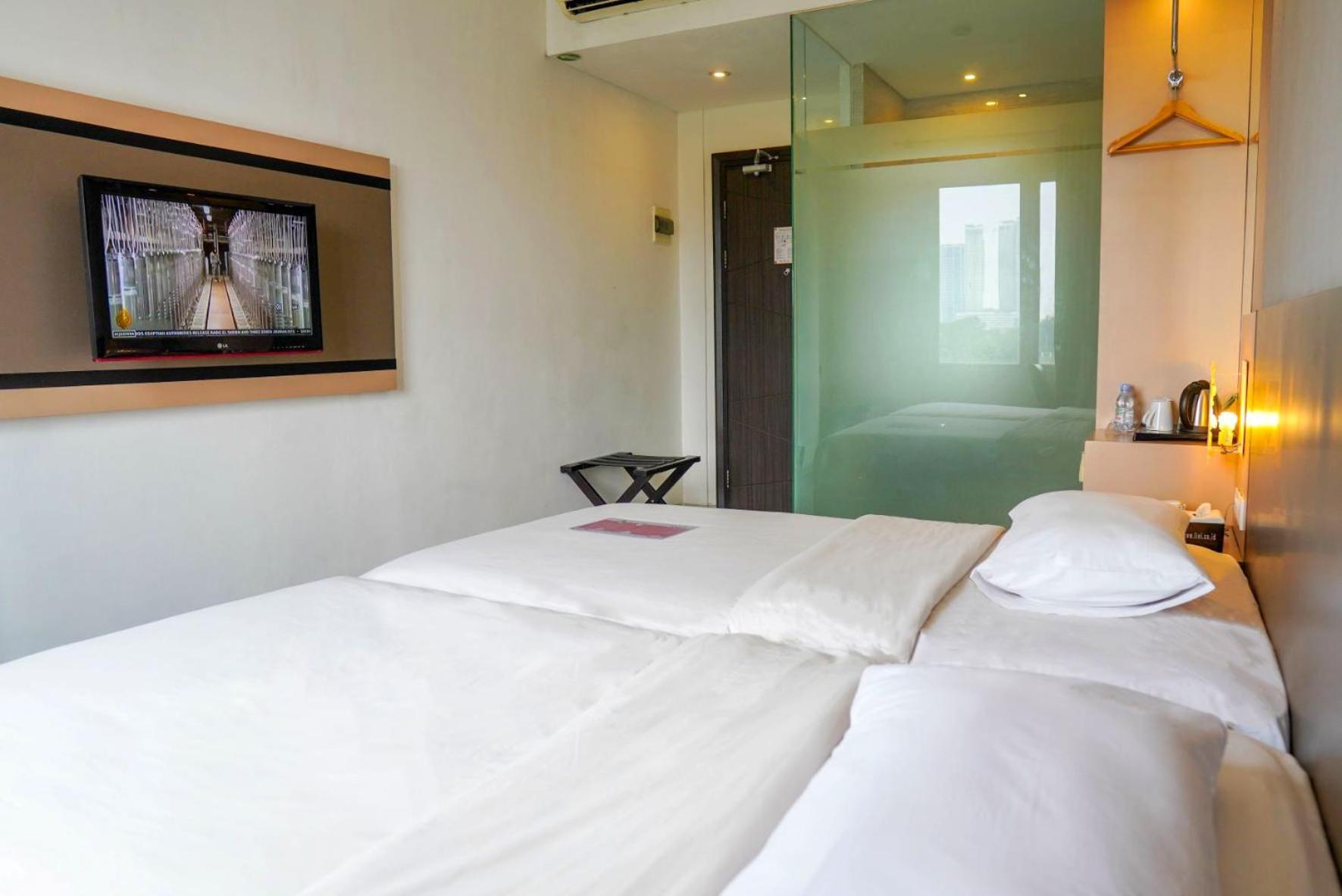 Oak Tree Urban Hotel Джакарта Номер фото